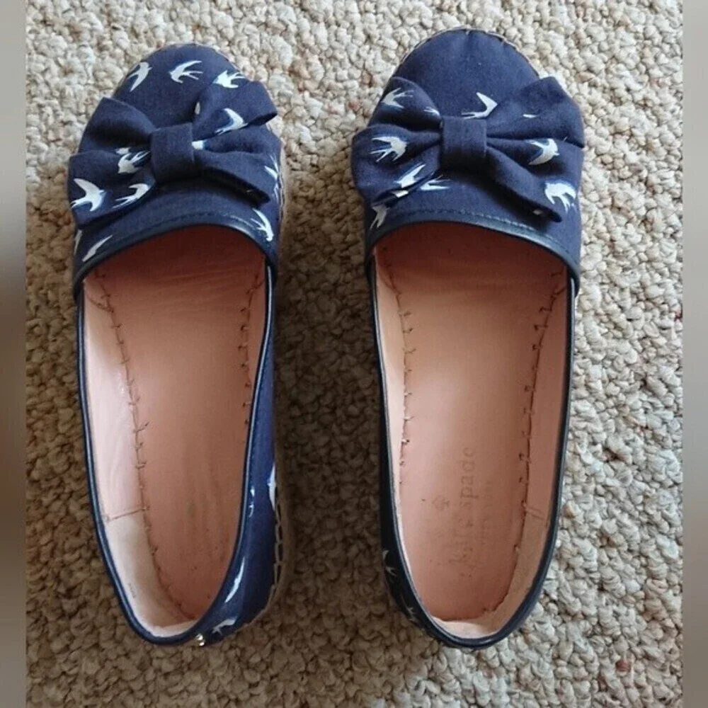 Kate Spade Navy Blue & White Bird Swallow Print Espadrilles Slip On size 6